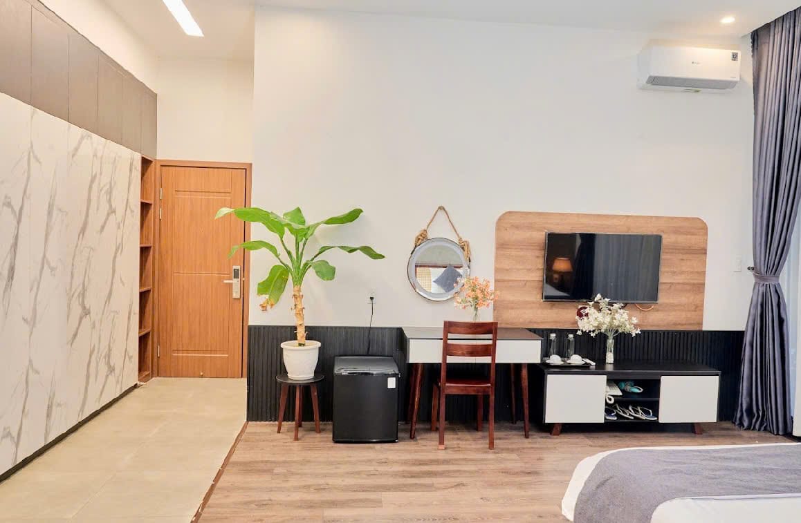 Balcony retreat for two near Old Town Hoi An