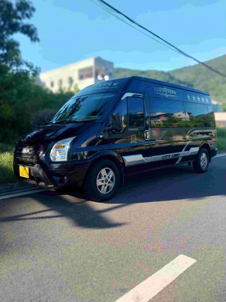 Hoi An to Hue by Limousine 16-seat Transfer