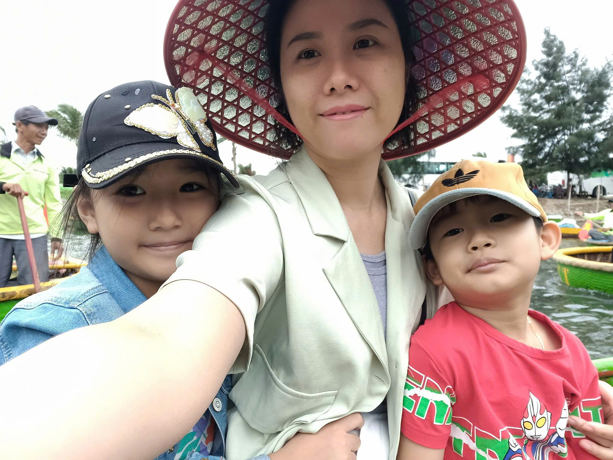 on-demand babysitter Hoi An with tours