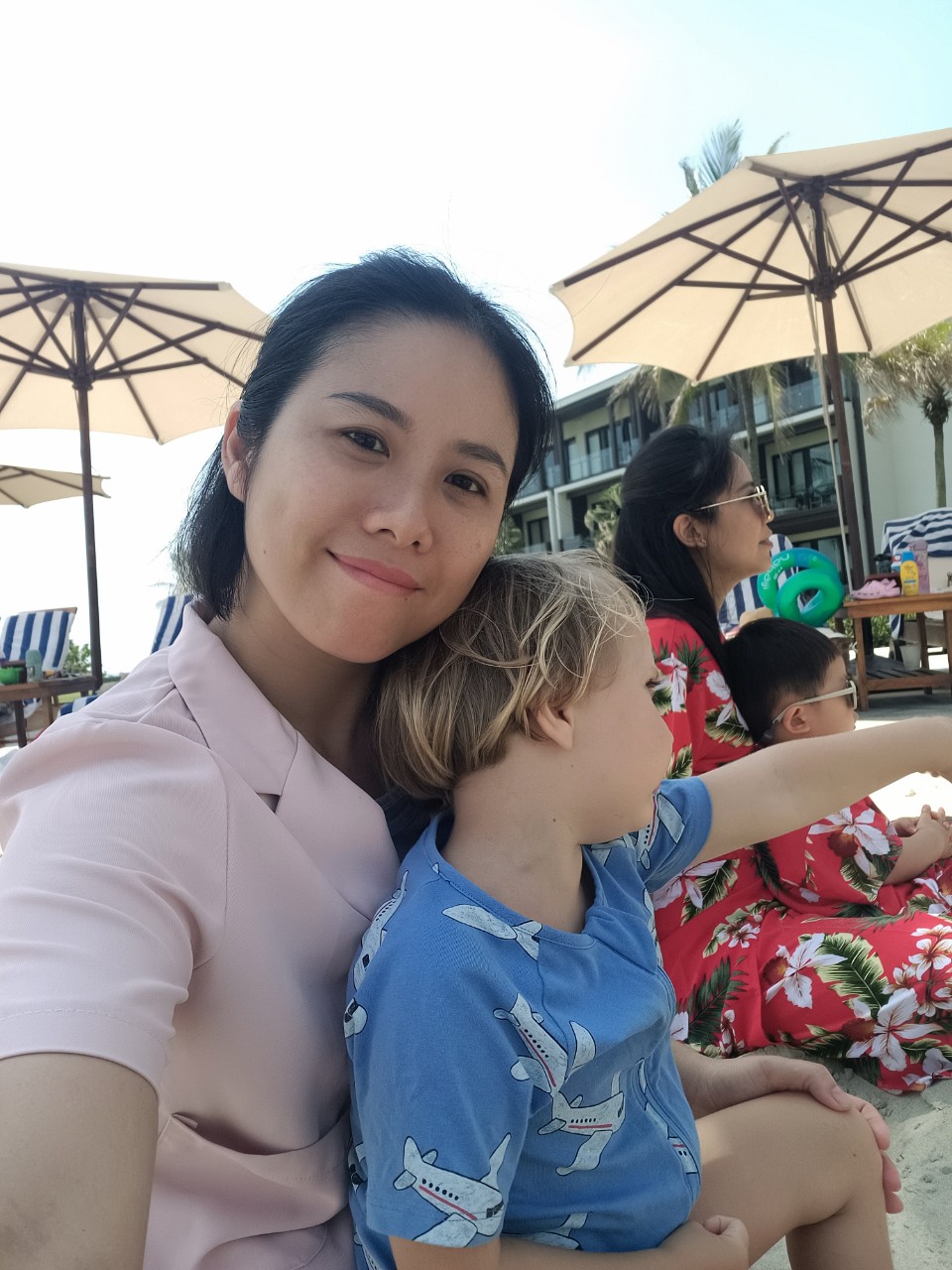 safe babysitter for tourists Da Nang
