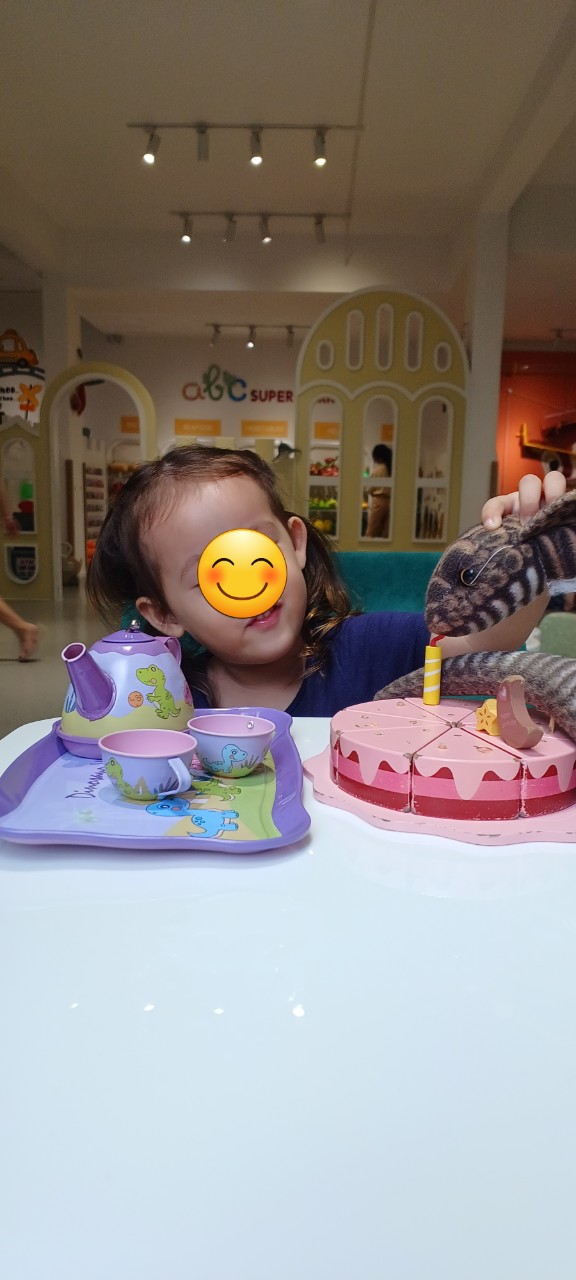babysitter for expats Da Nang family care