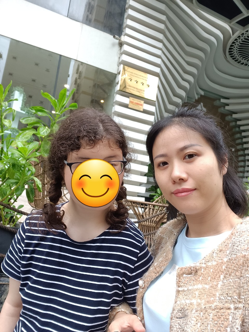 Hotel babysitting near My Khe Beach for travelers